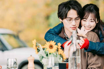 福士蒼汰×福原遥で贈るラブストーリー『楓』の場面写真＆ムビチケ情報が公開
