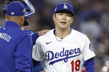 「魂のピッチング見せてもらった！」山本由伸、７回途中２失点、自己最多113球の力投を披露！日本人ファンも歓喜「大ピンチを無失点で切り抜けるとは」