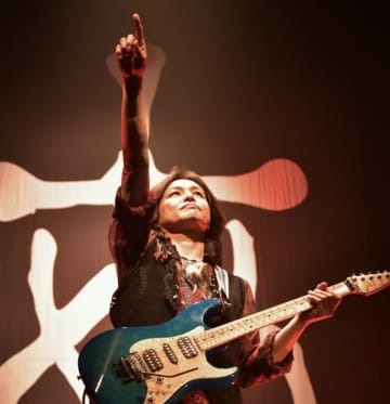 ロックバンド・SIAM SHADE・DAITA、自身の作曲した38曲の使用差止を求め、メンバー4人を訴訟提起を報告