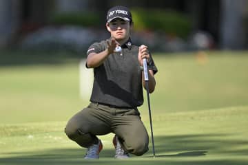 「サーフィン楽しかった」岩井明愛が初ハワイで首位発進 畑岡奈紗1差2位