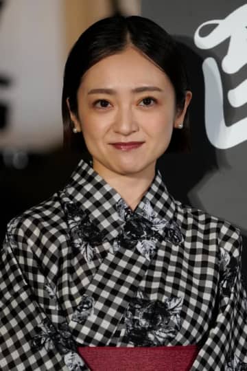 「誰かと思った」安達祐実の“別人級”ショットに反響「2度見しました」「やばい…心臓もたない」