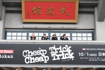 【ライブレポート】「at武道館」再現から新曲まで、チープ・トリックが刻んだ伝説の一夜