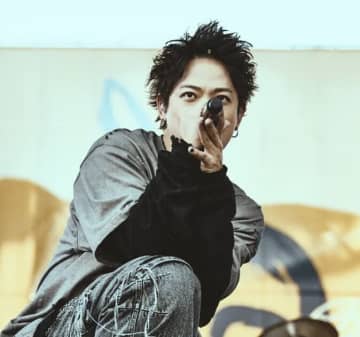 【結婚報告】THE ORAL CIGARETTES・山中拓也、永田レイナと結婚を発表、ミュージシャン仲間からも「おめでとう祝！」祝福の声も