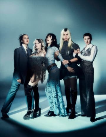 ザ・ラスト・ディナー・パーティー、10/17(金)リリース新作アルバムから新曲「Second Best」のリリック・ビデオを公開