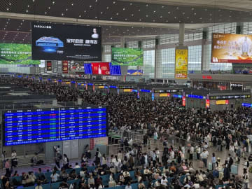 中国の国慶節・中秋節連休初日、鉄道利用2313万人で過去最多