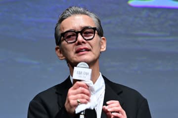 渡部篤郎、佐藤二朗との“立場逆転”に号泣「感慨深いものが…」