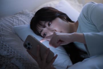 寝る前にやってはいけないNG行動９つ…「眠れない」「疲れが残る」人は要注意