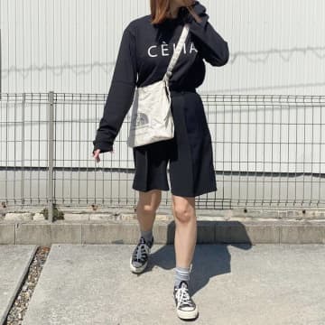 画像でわかる！ ロンT1枚のコーデ20選｜長袖Tシャツのおしゃれ大人コーデまとめ