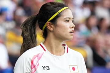 ｢元気になれる写真｣マンC女子＆なでしこマエストロMF長谷川唯の“満面スマイル”美技ショット公開！｢Happy 唯さま｣｢Theサッカー楽しんでますみたいな｣姿