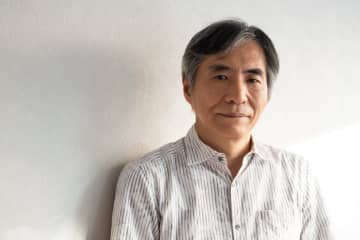 最悪のトラブルは「公演中に催涙スプレー」、劇団☆新感線・中島かずきが語る「芝居作りのドラマ」