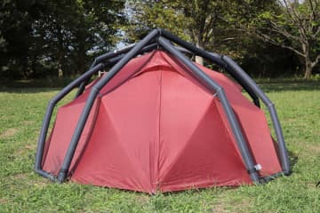 テントの設営や撤収がめんどくさい…そんな悩みを一発で解決するエアテントが優秀すぎる！