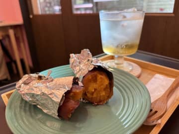 【磯子】TVに出たよ！昭和レトロ商店街で心もほっこりあたたか「焼きいもどーぞ」！