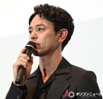 妻夫木聡、主演映画『宝島』舞台あいさつで震え泣き「死生観が変わった」　会場中に響いた言葉の数々