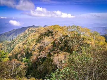 白馬五竜で秋探しのトレッキング！　下山後は温泉とグルメ、スイーツを満喫