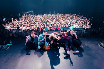 RADWIMPS、メジャーデビュー20周年特番を放送　デビュー初期の代表曲から最新曲までを披露