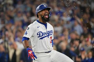 ドジャースに「全員癖を盗まれていた」　タブレット確認後にニヤリ…2戦28安打の一因を米指摘
