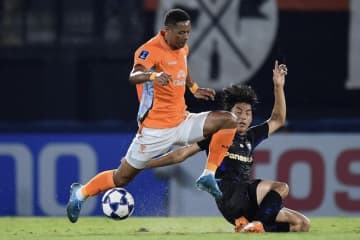 「誇りに思うべきだ」ガンバ相手に善戦、タイのラーチャブリー指揮官が自信！「Jリーグのチームを苦しめられたのは稀なこと」【ACL2】