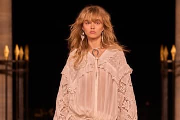 イザベル マラン 2026年春夏コレクション - 冒険の記憶を刻んだ服
