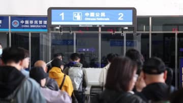 国慶節連休にロシアへの列車旅行が人気　中国黒竜江省