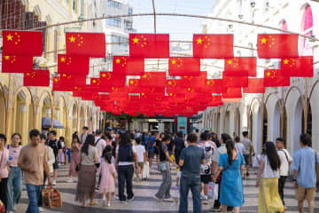 中国各地、人々が国慶節連休を満喫