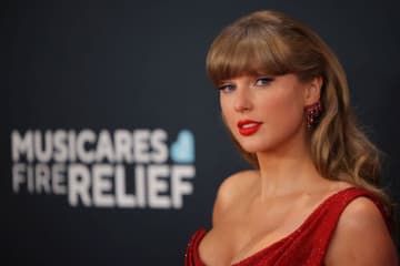 テイラー・スウィフト　ニューアルバムリリースに「今夜、すべての命がここに集います」