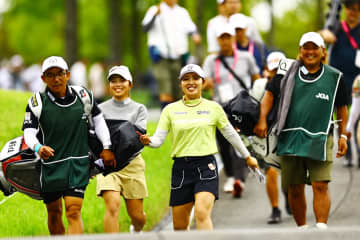 パットが入らなくたって… 古江彩佳が地元の国内メジャー初制覇へ7位ターン