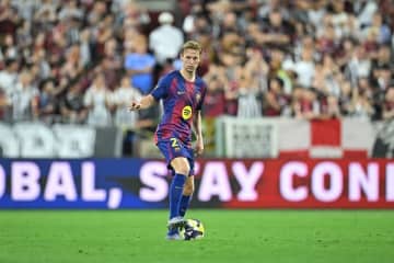 「いよいよ最終段階」28歳オランダ代表MFはバルセロナとの契約延長が目前か。「残すはボーナスの条件調整のみ」と現地紙