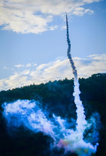 秩父「龍勢祭」は、手作りロケットが“すっごい”祭り！ わずか10秒の戦いに一年間をかける