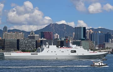 中国海軍83艦編隊、香港訪問を終了