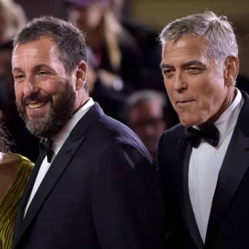 アダム・サンドラー、ジョージ・クルーニーの手でイメチェン！？