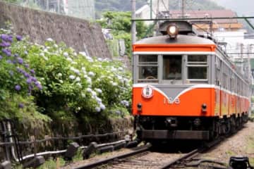 箱根登山電車100形、2028年1月に引退　国内で定期運行する電車として最古