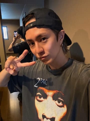 「俺の人生で最高の宝物」元AAA浦田直也、浜崎あゆみ47歳誕生日に秘蔵写真＆熱烈メッセ公開…匂わせ説の過去も
