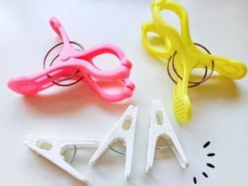 「洗濯ばさみ」実はめっちゃ万能だった…！！置き場所に困るモノたちを一発解決♡