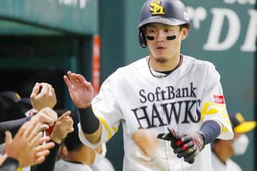 首位打者が“ほぼ確実”の鷹・牧原大成に…谷繁元信氏が注目した点とは？「四球が7個しかないんですよ。びっくりしました」