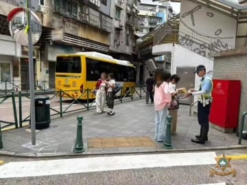 マカオ、週次の歩行者による道路横断違反の検挙数は56件…3週連続2桁維持