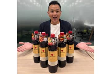 甘みのある和食にあわせて開発した「赤玉プレミアムブレンデッドワイン」