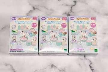 ローソンでシルバニアファミリー新グッズが先行発売！並べたら癒しの王国が爆誕した…【3点最速レビュー】