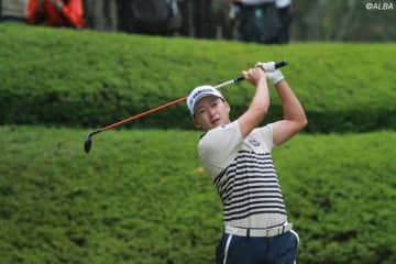 今平周吾、下家秀琉が首位で最終日へ　1差3位に岡田晃平ら4人が続く