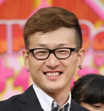ロバート馬場、フライパンで作る「炊かない炊き込みご飯」レシピ公開⇒「絶対に美味しい」「天才」と反響