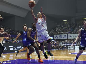千葉Jが敵地でFE名古屋との大接戦を制す…富樫勇樹、渡邊雄太が要所で3点弾炸裂