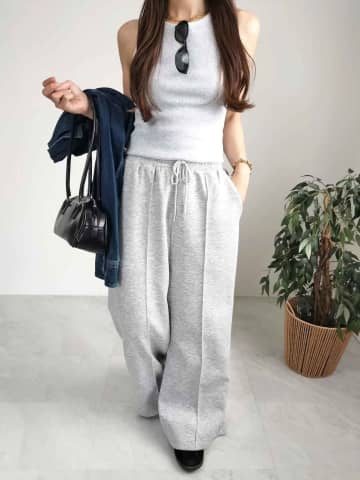 おしゃれさんが2色買い！【しまむら】きれいめ派にも推せる「スウェットパンツ」