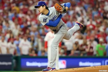 二刀流・大谷翔平、打席では4打席連続三振もPS初登板で6回3失点9Kの力投　T.ヘルナンデスの逆転3ランでPS初白星の権利！