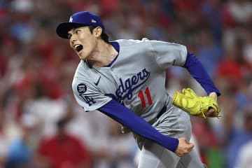 守護神・佐々木朗希が初セーブ！「ゼロで抑えられてよかった」　最速162.5キロで0封、直前で登板決定「ちょっとビックリ」　大谷勝利投手に