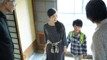 孫には会いたい、でも…年金月25万円・貯金4,000万円の60代夫婦が「息子家族の帰省」を嫌がる理由【CFPの助言】