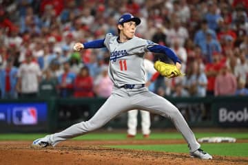 佐々木朗希、わずか11球の好投に衝撃「なんという武器だ」　圧巻セーブに止まぬ賛辞
