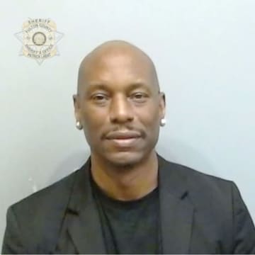 米俳優タイリース・ギブソンさん、動物虐待容疑で警察に出頭