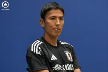 “二足の草鞋”履く長谷部コーチ「働いて働いて働き倒しています（笑）」　日本代表入閣の舞台裏も明かす