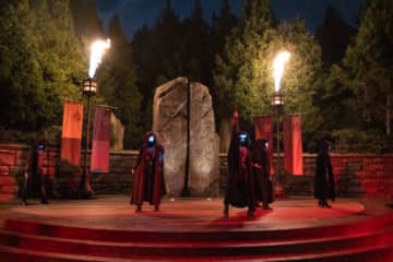デス・イーターと戦うイマーシブなナイトショー USJ「デス・イーター～ホグズミードの危機～」
