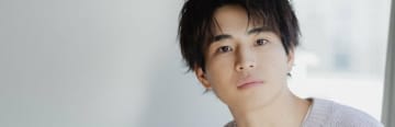 ｢うわ、小栗旬だ！｣憧れの存在が社長に！“千尋ロス”『あんぱん』中沢元紀が兄・北村匠海、母・松嶋菜々子に学んだこと、撮了日の誕生日サプライズ