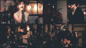 mezcolanza、5人編成最後の夜を音源化。アコースティックワンマンライブを収めた新作『LIVE AT GrapeFruitMoon』を10月10日リリース